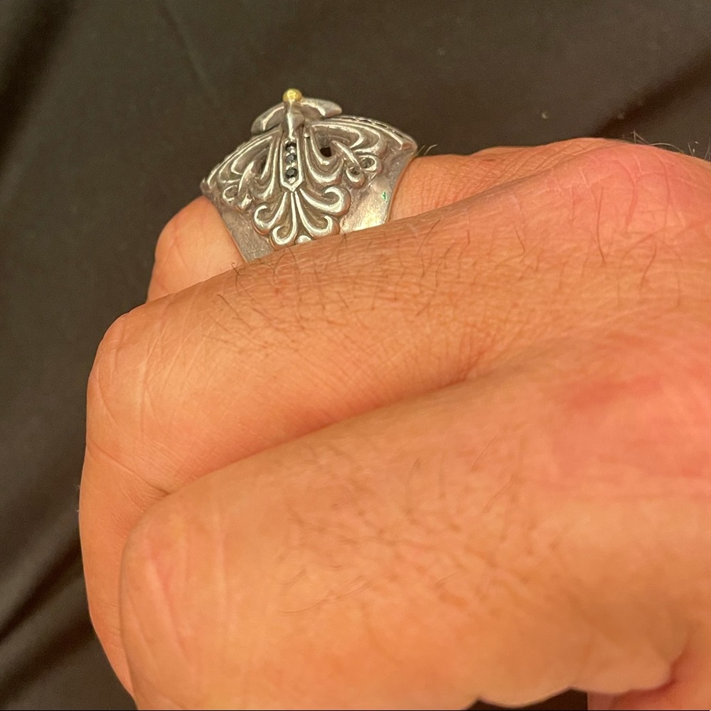 Ring - Picture 3 of 6